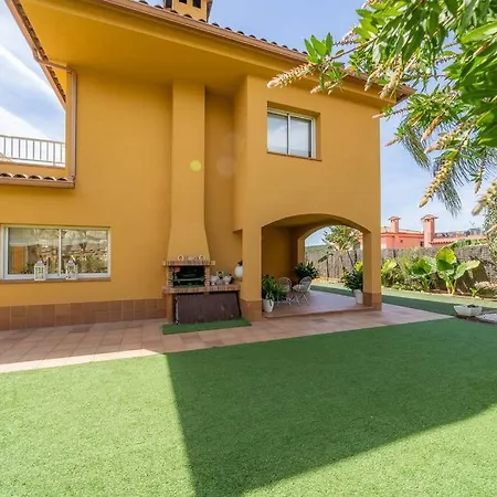 Beverly Hills Lux - Design